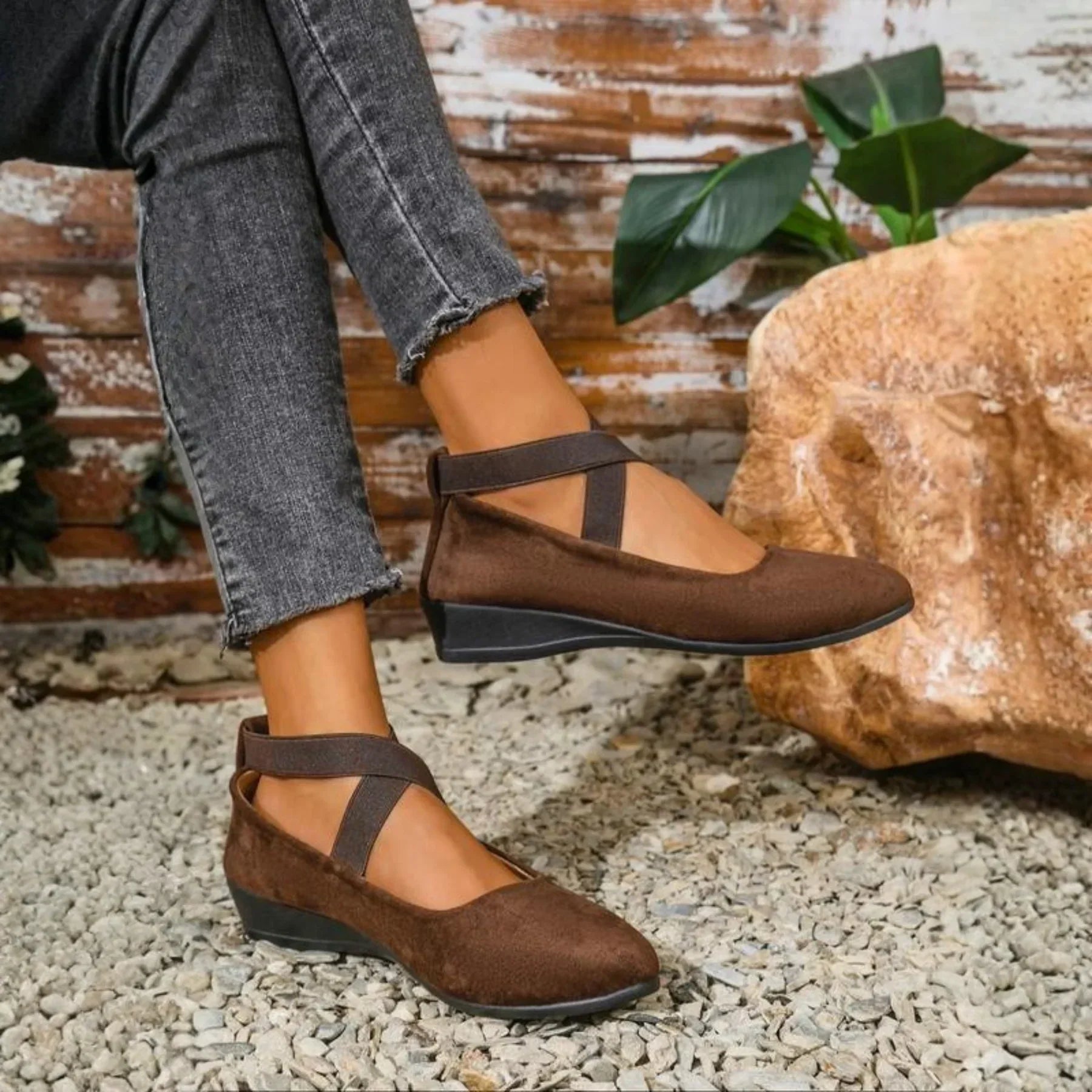 Judith | Closed Wedge Ballerina Shoes